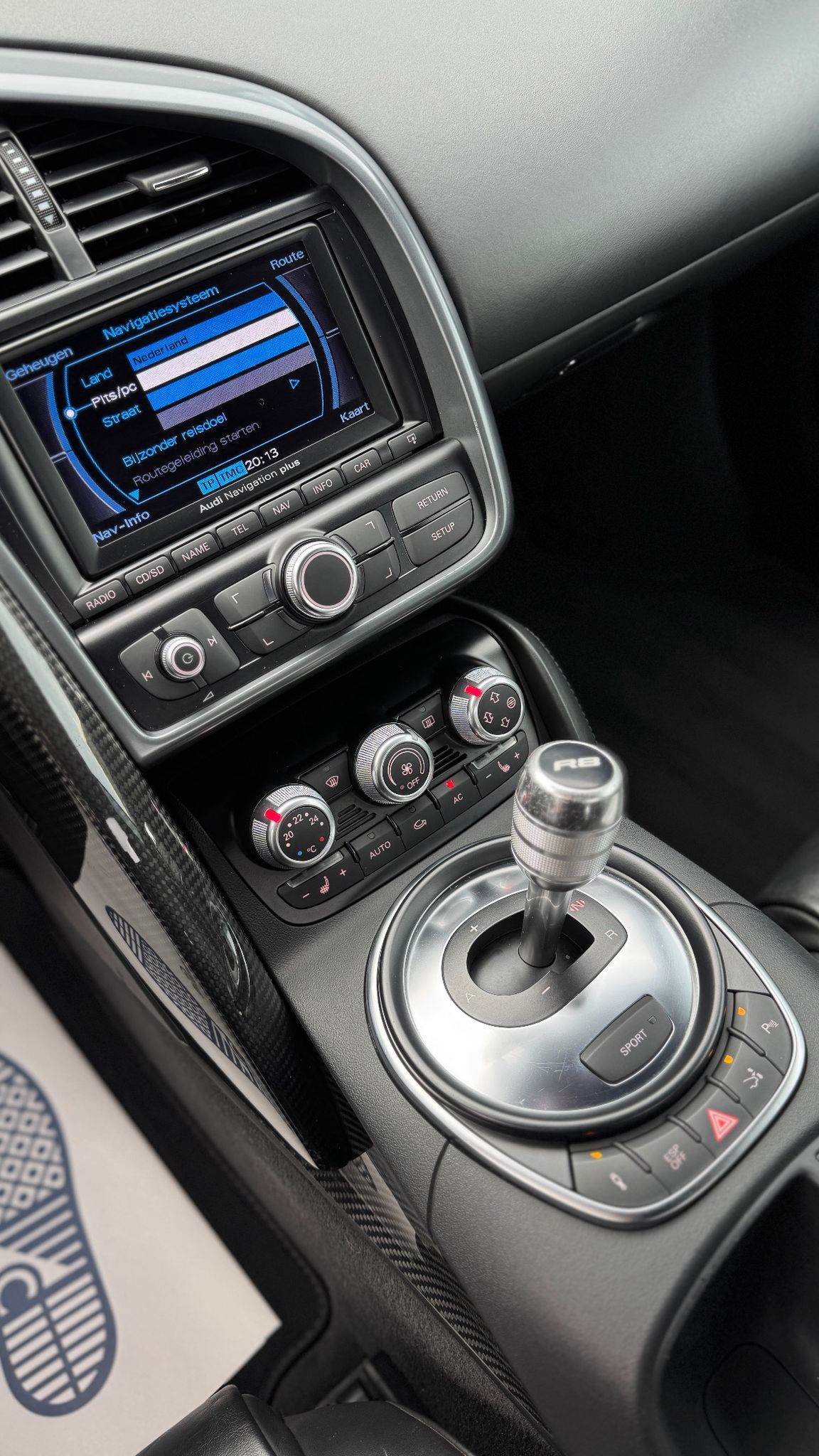 Audi R8 Spyder navigatie
