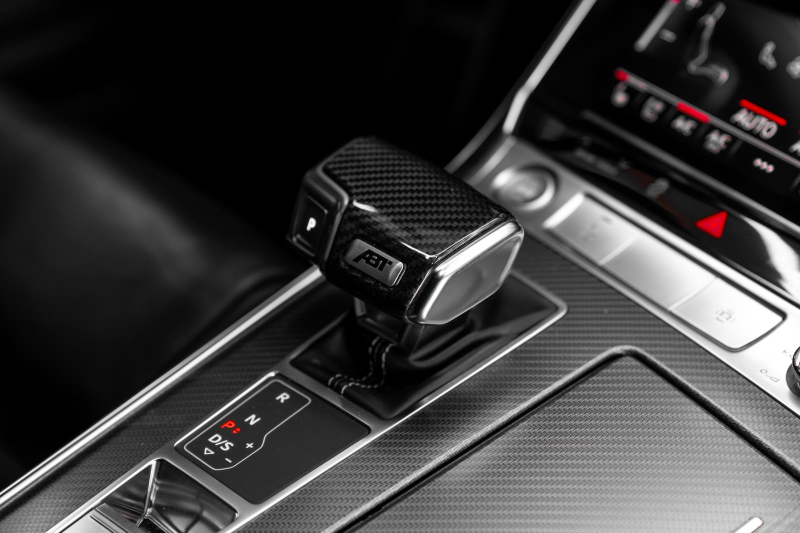Carbon ABT schakelknop detail