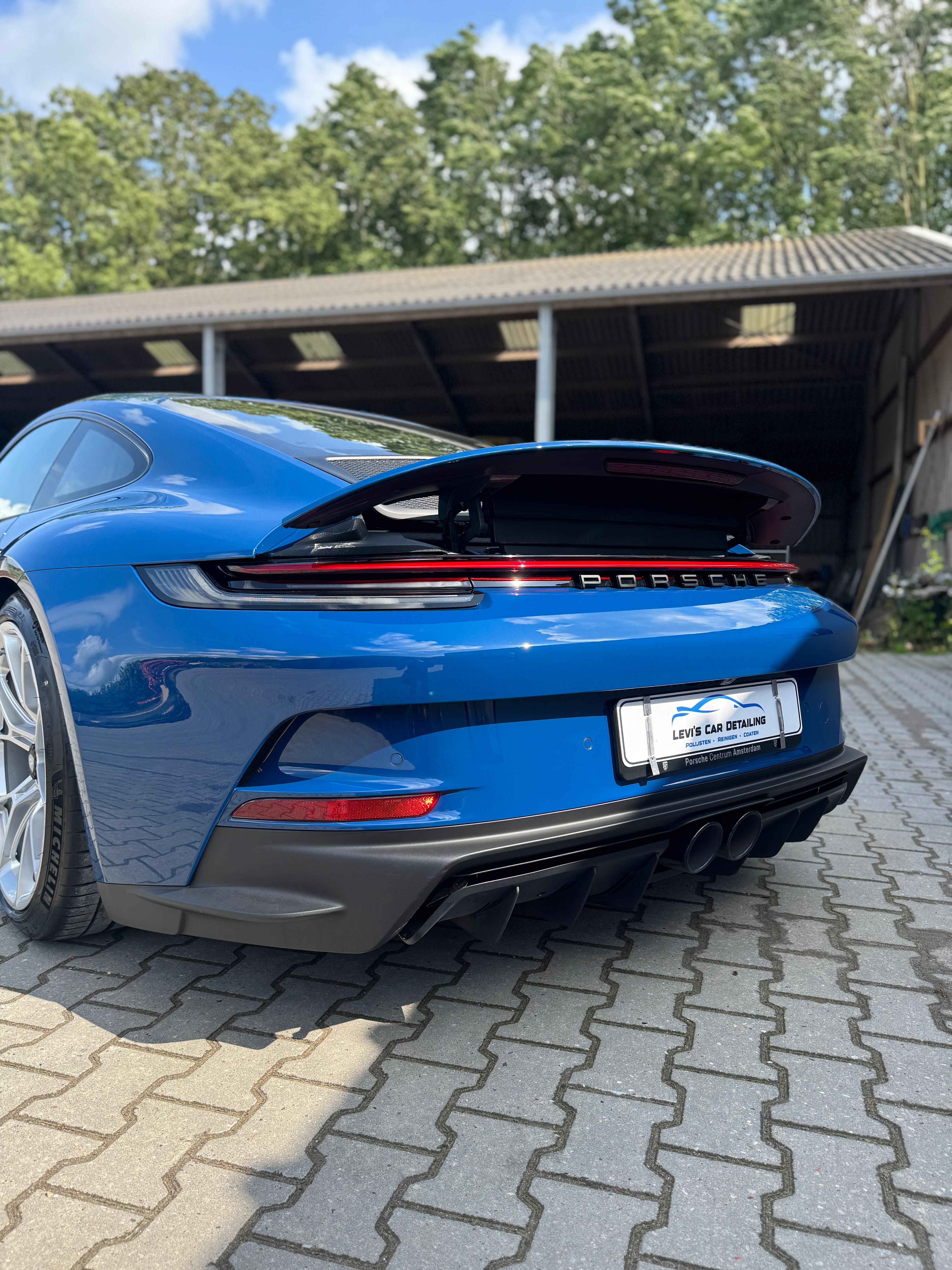 Porsche 911 GT3 Touring rear view