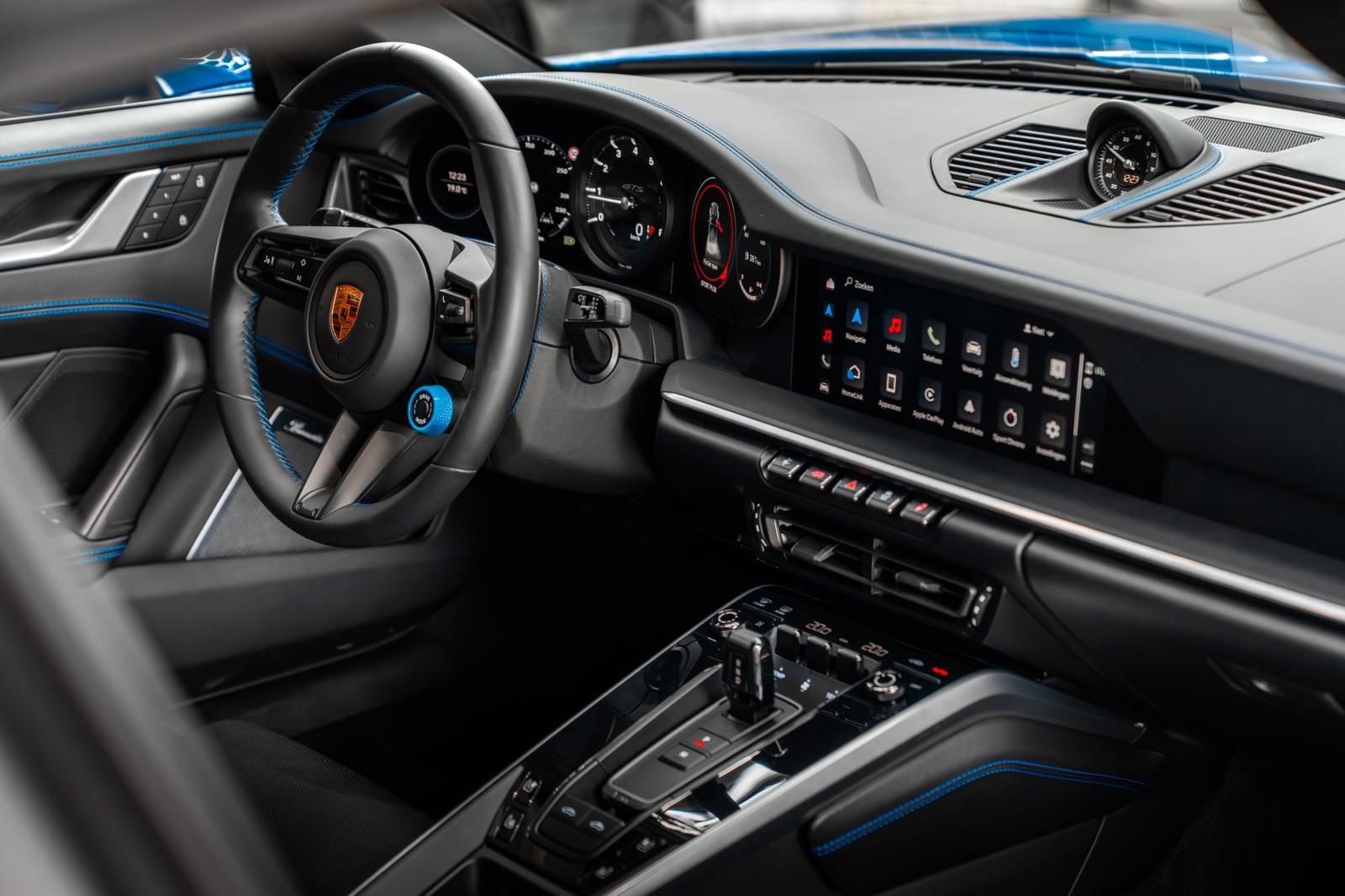 Volledig interieur overzicht